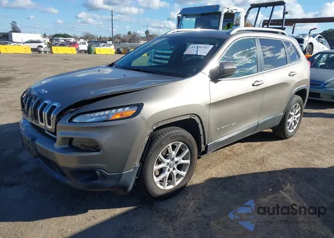 2017 Jeep Cherokee Latitude 4X4 из США, поврежденный, VIN 1C4PJMCS7HW531639